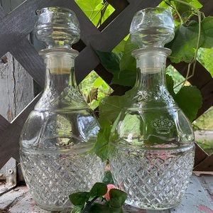 USED twin Crystal whiskey decanters